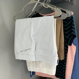 Jones New York Seersucker Blue and White Striped Shorts